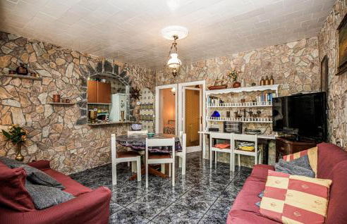 2 Bedroom Cozy Apartment In Vidreres - Foto 4