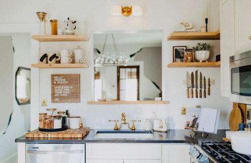 New! Boutique Inspired 2br Loft, Lake Geneva - Foto 1