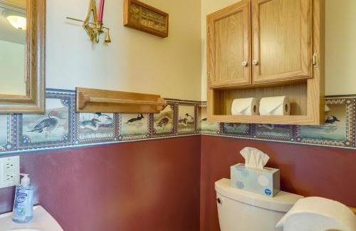 Lakefront Vandalia Home with Boat Dock and Gas Grill! - Foto 21