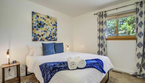 Alder Nest Cozy Retreat w Fire Pit & Workspace - Foto 2