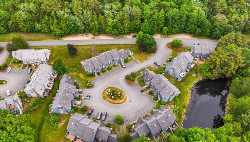 Condo with Deck and Grill Less Than 5 Miles to Loon Mountain! - Foto 3