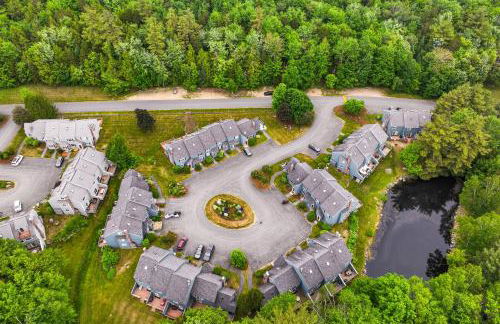 Condo with Deck and Grill Less Than 5 Miles to Loon Mountain! - Foto 3