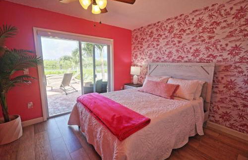 Paradise with a pool, pier and private beach area - Foto 15