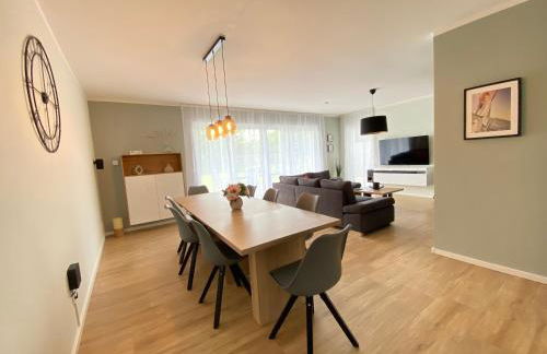 8 Personen Ferienhaus ,,Seegelblick" am Goitzschesee, erste Reihe am Strand mit Sauna, Whirlpool, Kamin, Wallbox & SUP - Foto 20