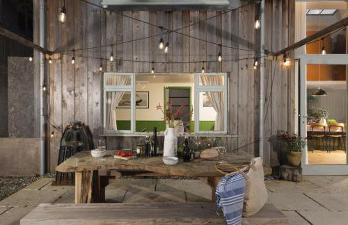 Master Shipwrights House - Great Location - Free WiFi & Parking - Fireplace - Photo 21