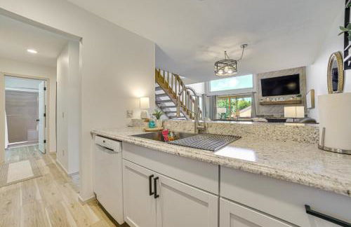 7 Mi to Dwtn - Family Condo in Harbor Springs! - Foto 10