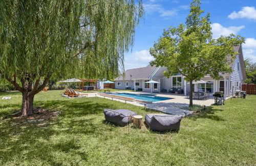 The Perfect Holiday Getaway 5BR 4BA with Pool and Hot Tub - Photo 5