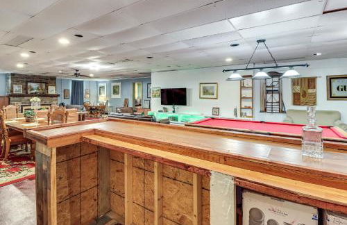 4 Mi to Mauch Chunk Lake Spacious Apt with Bar! - Foto 14