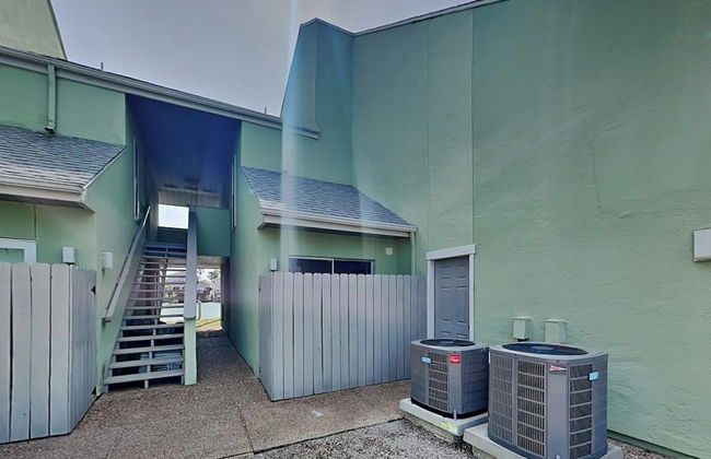 Coastal Cozy and a View by Silver Sands Vacation Rentals - Foto 2