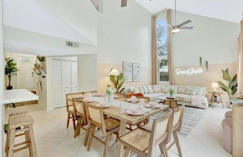 Saltwater Pool Minutes2Beaches BBQ Patio Playroom - Photo 13