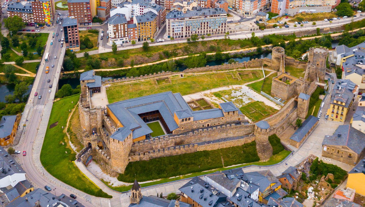 Visita guiada por Ponferrada y su castillo