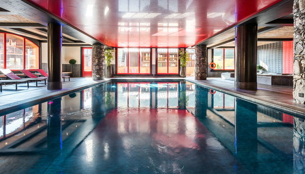 Pool Indoor