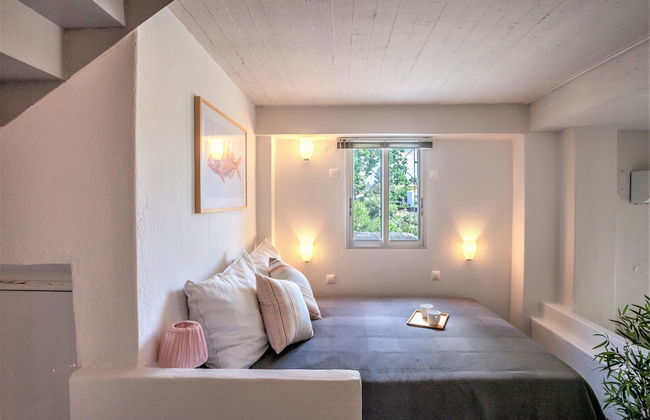 Alterra Vita Captain's Cabin - Photo 6