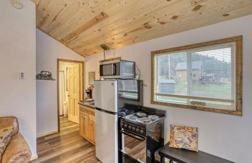 Cozy Creekside Retreat - Foto 7