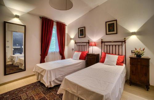 Borgo Canapegna - "La quercia d'oro" private pool in the heart of Le Marche - Foto 17