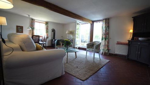 Deputatshaus auf dem Gut Marienhof - Foto 4