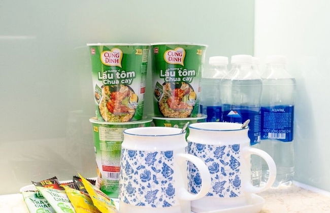 Happy Light Apartment in the Cardinal Court - Photo 12