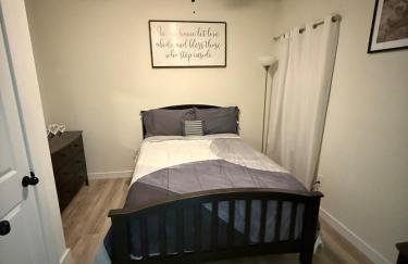 Spacious 3 bedroom 2 bath home in Downtown - Foto 15