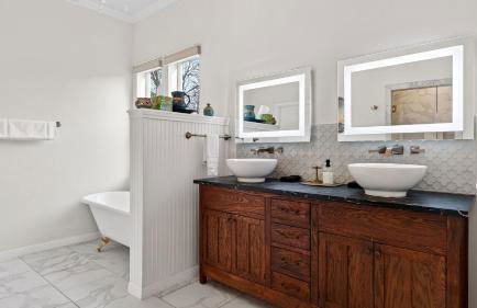 Chestnut Ember by AvantStay Indoor-Outdoor Living Firepit Balcony Near Downtown Austin Hotspots - Foto 18