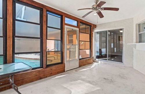 Gulf Coast Getaway Pool Mini Putt Fenced Yard - Foto 25