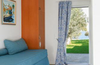 Into The Blue Villa - Photo 42