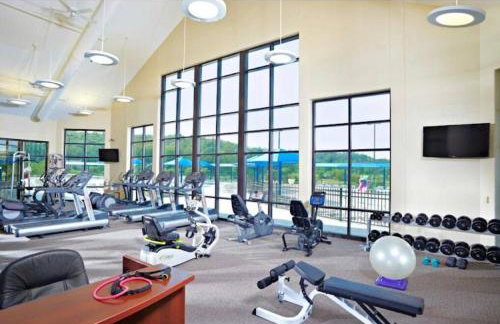 Gorgeous cabin 3bdrm/3bth, hot tub, fireplace, kid/pet friendly - Foto 17