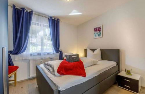 Ferienhaus am Feldberg Sauna - Whirlpool - Kamin - Zaun - 20 Personen - Photo 38