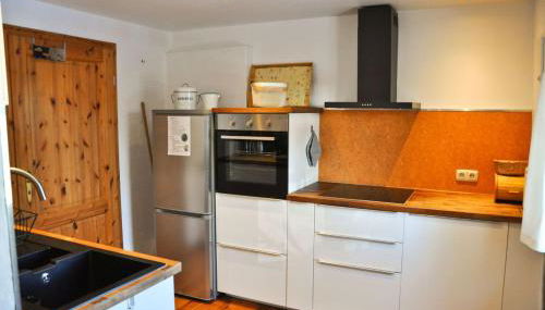 Kutscherwohnung im Arbeiterhaus – urigste Ferienwohnung - Foto 4