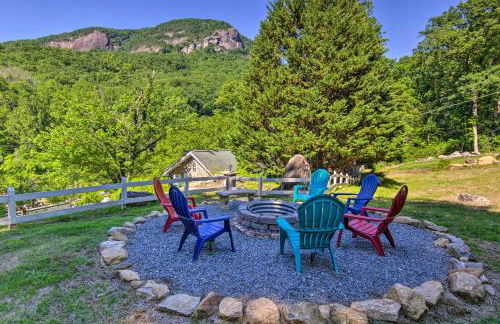 Stunning Mtn Views! Group Getaway in Chimney Rock - Foto 22