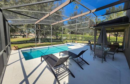4BR Family Pool Home Minutes from Disney - Foto 2