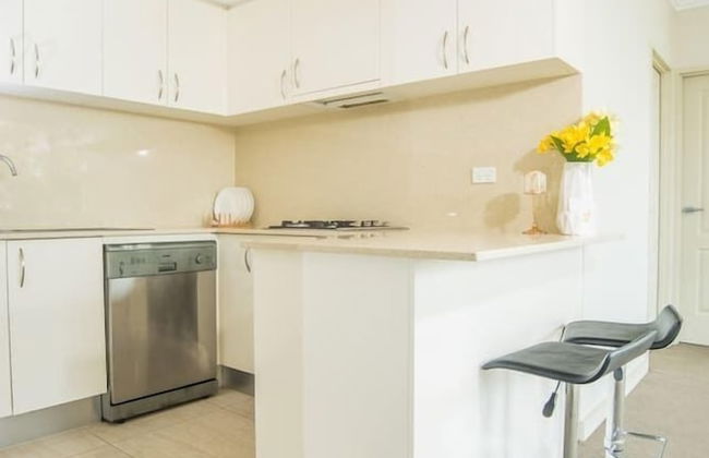 Designed Home Of Ultimate Convenience In Gordon - Foto 8