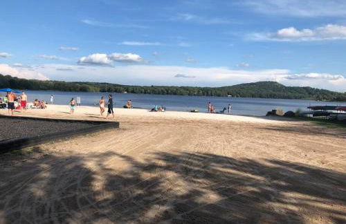 Tranquil Getaway in the Pocono Mountains - Foto 61