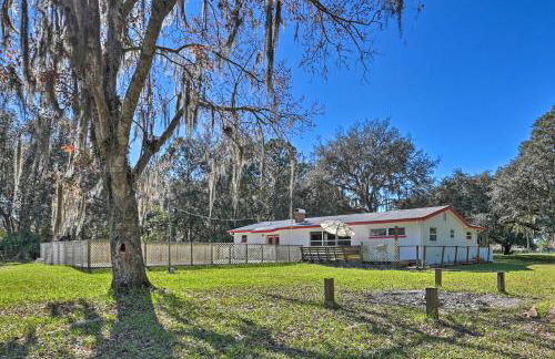 Central Florida Escape on 5 Acres with Grill and Pool! - Foto 30