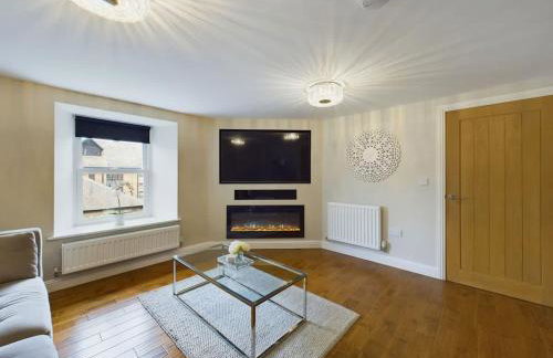 Charming 3 Bedroom Home in the Heart of Stanhope - Photo 7