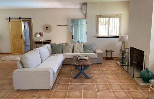 Villa Guadaira, holiday house with pool in Seville southern Spain - Photo 26