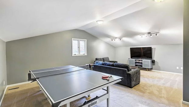 Lakefront Home Private Dock, Tiki Bar, Firepit Shore to Please by Avantstay - Foto 5, Interior