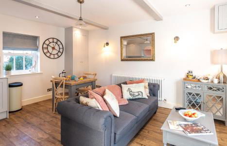 Honey Pot, Chipping Campden, parking, garden, late check-out - Photo 11