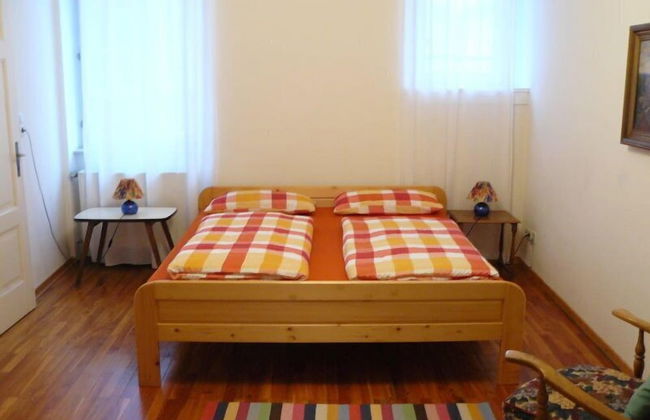 Ferienwohnung Weingut Dr. Dahlem - Photo 2