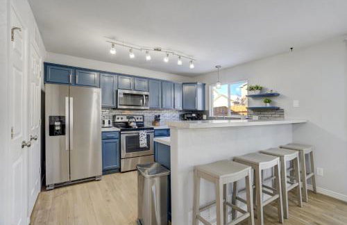 Fresh & Modern | Game Room + Yard - Foto 11