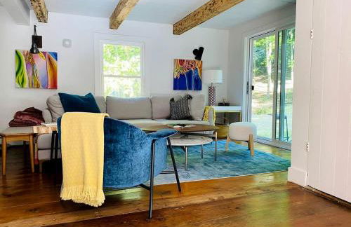 Modern Cottage Perfect for Glamping in New York State - Foto 9