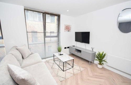 Modern 2 Bed Flat in Central Manchester w Balcony - Foto 1
