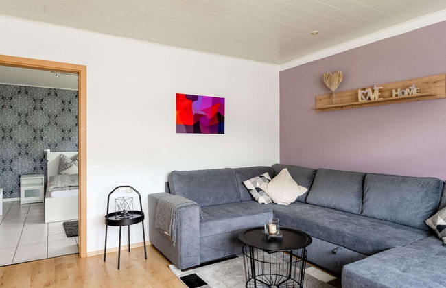 Garden Retreat With Pond View - Photo 10