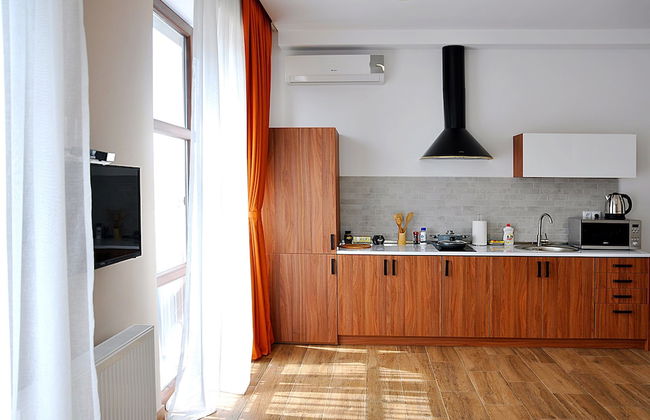 BFG Suites Apartments - Photo 16