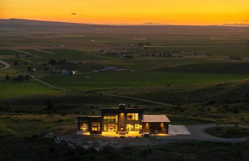 Luxury Retreat Epic Views & Hot Tub - Foto 8