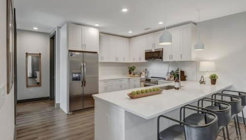 6 Min to Broadway - Gym Rooftop Sleeps 8 - Foto 5