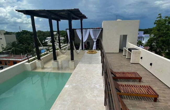 Magical Ph In Town Wprivate Rooftop Glass Tub - Photo 25