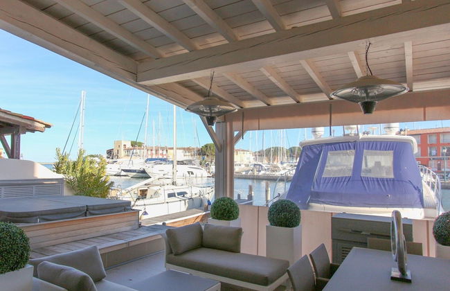 Spacious Holiday Home With hot tub - Foto 18