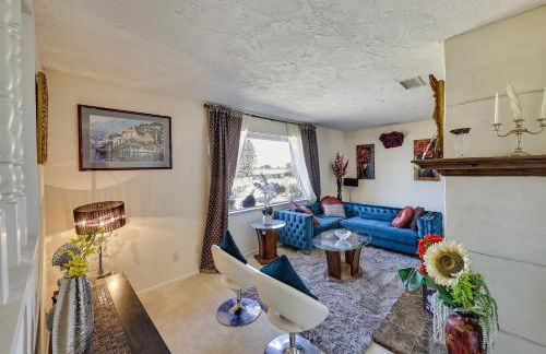 Spacious Apple Valley Home with Pool and Yard! - Foto 5