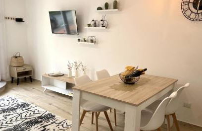 New apartment immersed in nature with pool - Foto 18