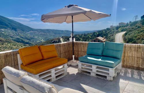 3 bedroom holiday home Alcaucin with private pool and mountain view - Photo 13